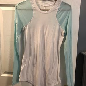 Lululemon top
